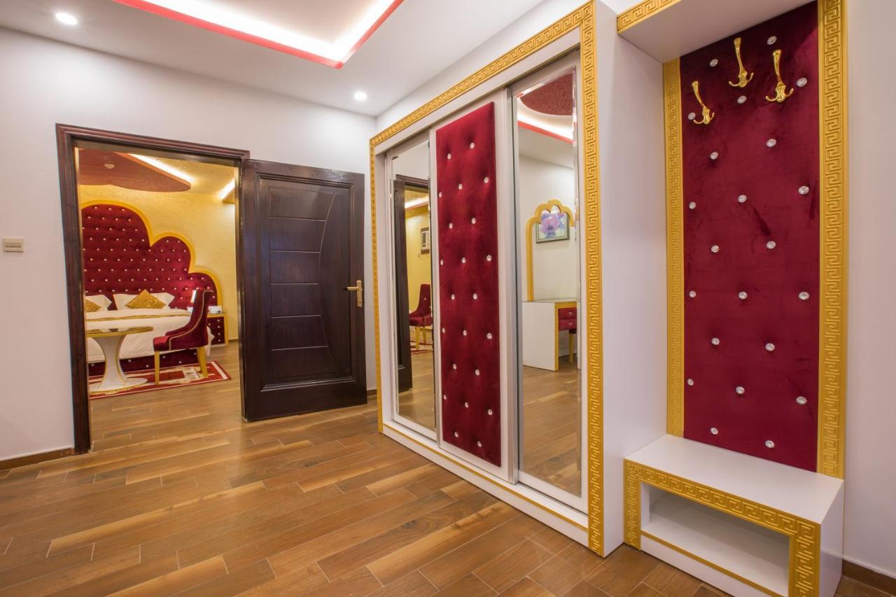 Luxury Hotel Apartments Табук Екстериор снимка
