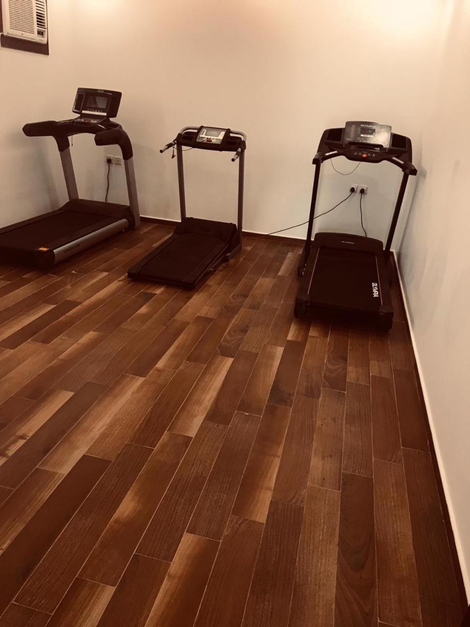 Luxury Hotel Apartments Табук Екстериор снимка